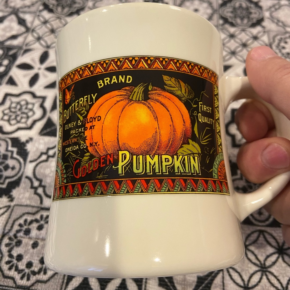 Starbucks Barista “Butterfly Brand Golden Pumpkin”